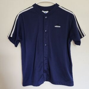 Adidas Boys Snap Button Closure Top size Small (see measurements)